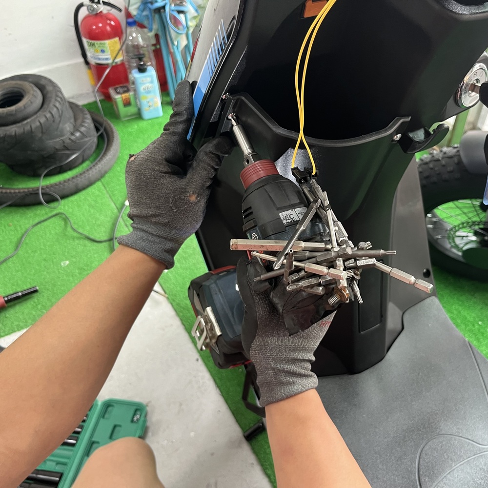 이지베이션 타우러스 ES 듀얼 조립: 수원 전동스쿠터 판매점