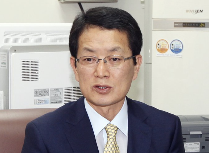 서동욱 인터뷰
