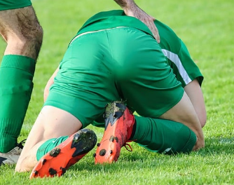 갈비뼈 금간 증상 12