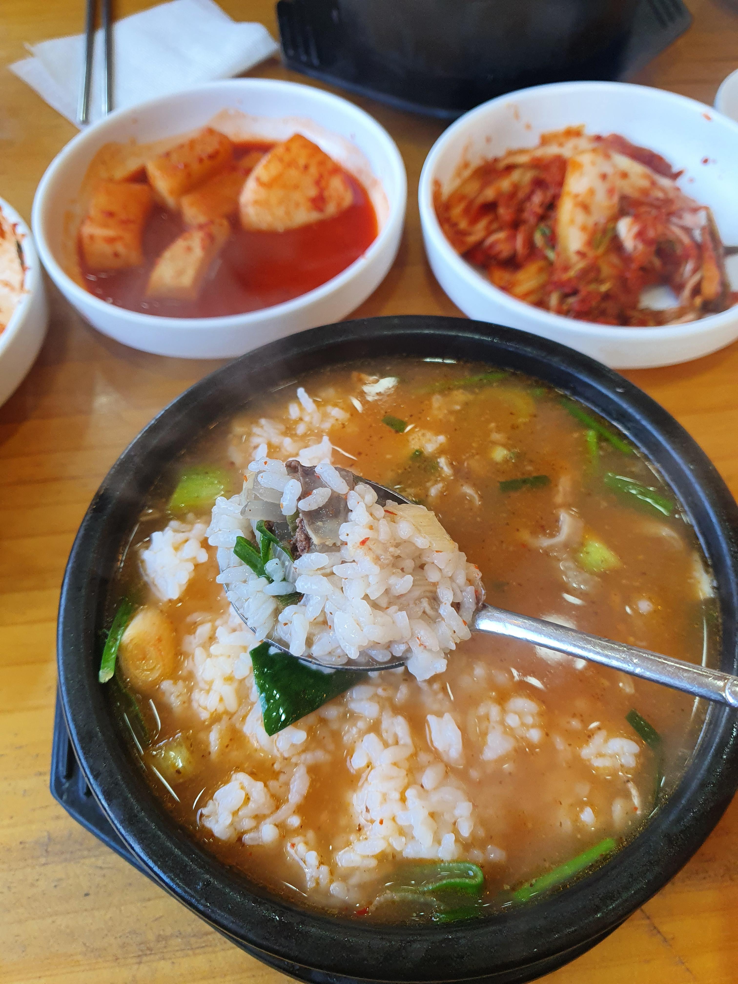 관저동 점심식사 하기 좋은 천복순대국밥 공기밥 말고 먹어줘야죠!