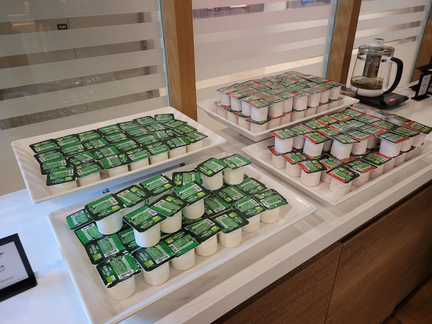 켄싱턴 평창 호텔 조식_요플레&#44; 커피