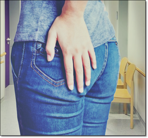 혈전성 외치핵 증상이 있는 여자