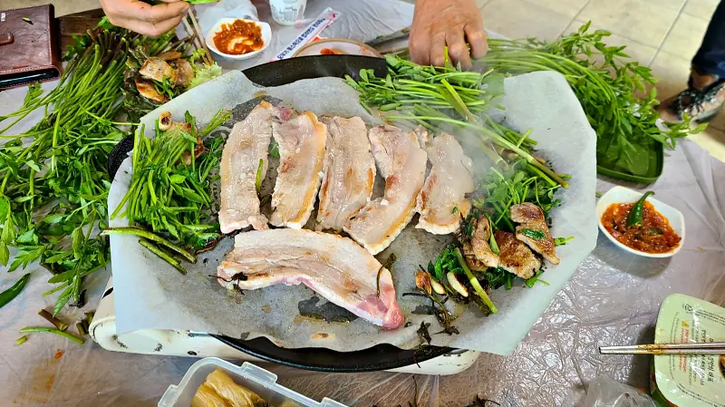 청도 뒷풀이 미나리 삼겹살