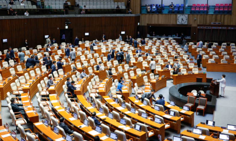 여야 입장 및 필리버스터 가능성