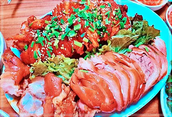 생방송 오늘저녁 동대문, 창신동 골목시장 알싸한 매운맛과 화끈한 불 향, 불족발, 매운족발 맛집