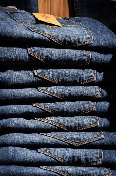 왜 청바지는 파란색일까?