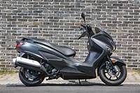 스즈키 버그만 125