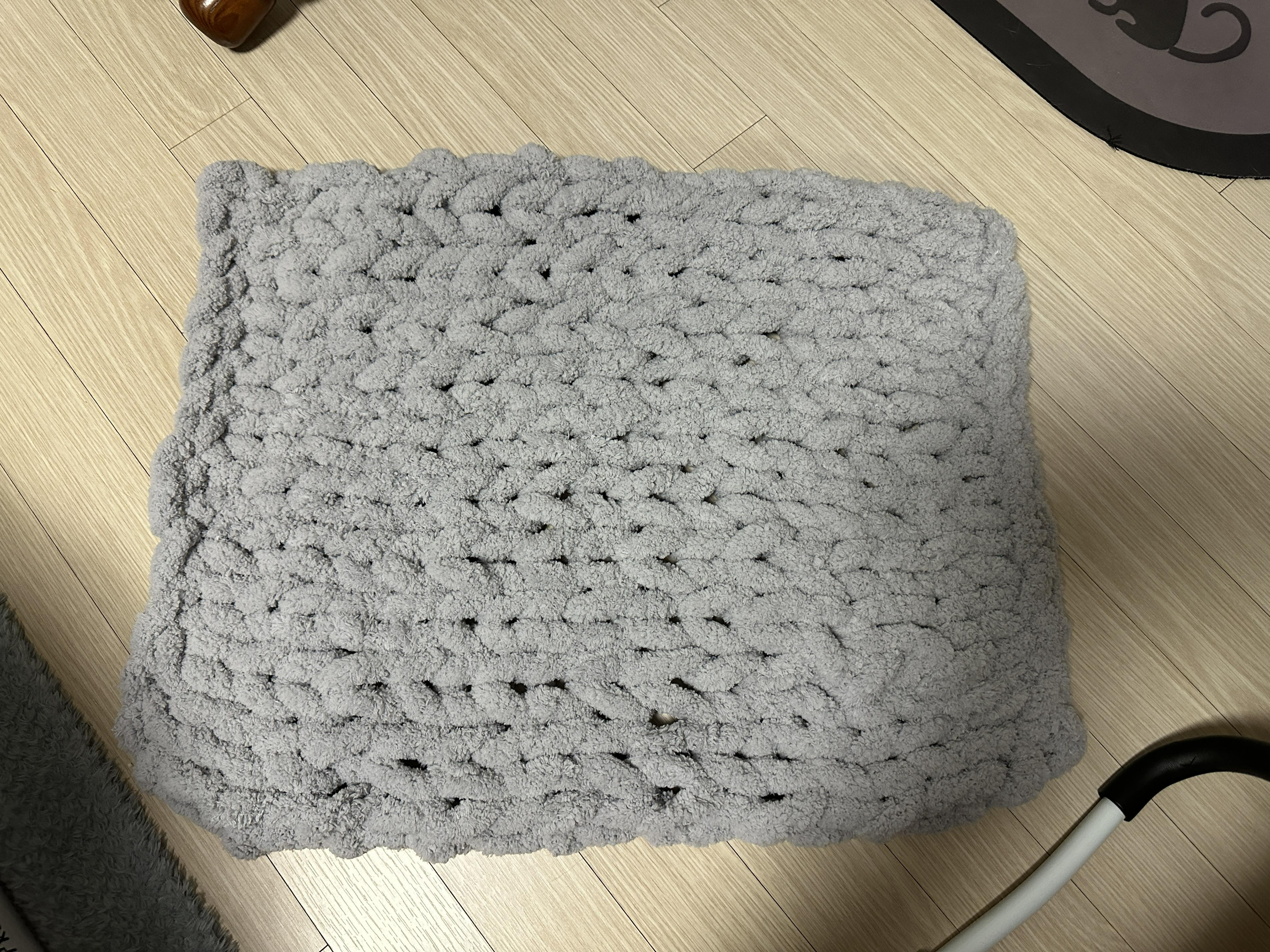 청키수면사로_만든_직사각형_방석_2