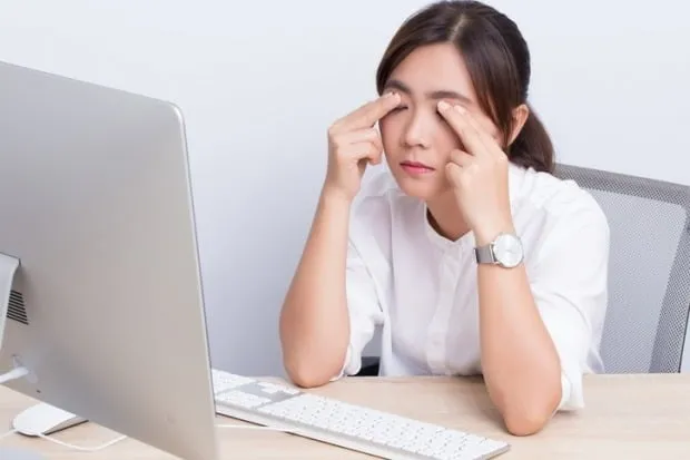 눈밑이 떨리는 증상
