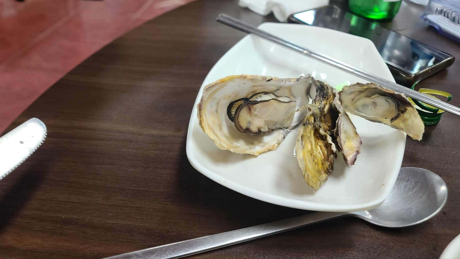 굴2