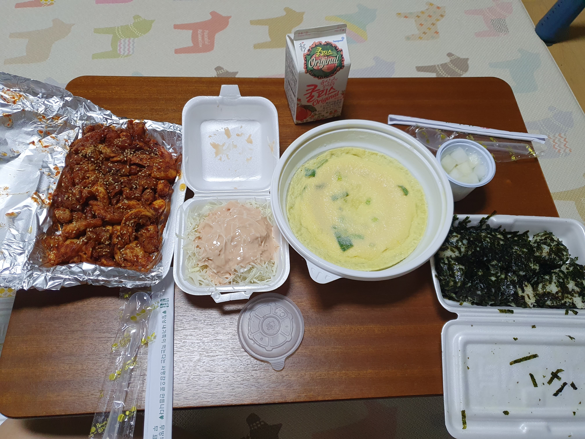 관저동 불닭 신날개 불닭세트 한상차림 이제 먹어볼까?