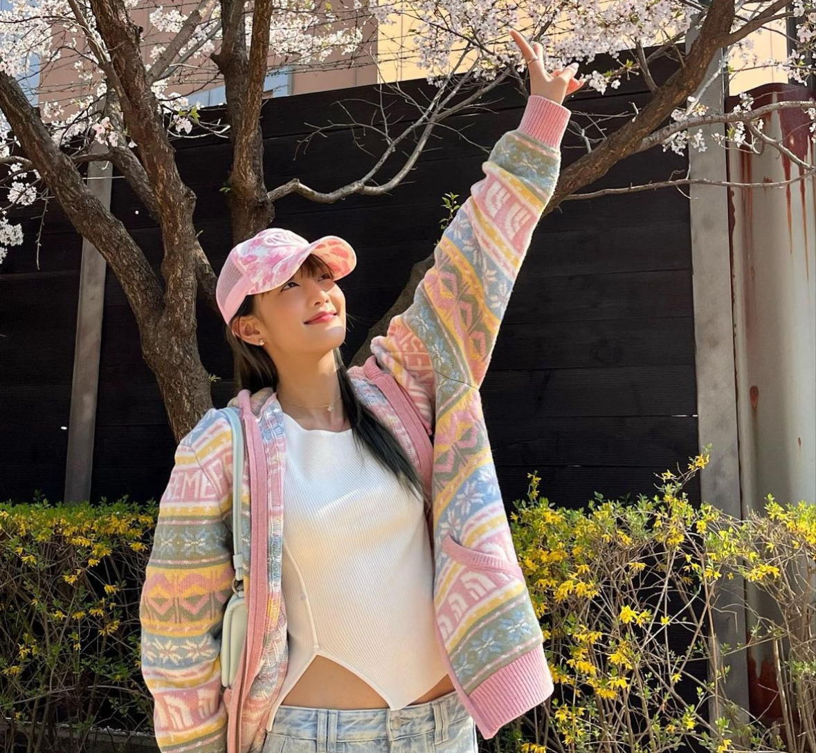 아이들 민니 사복