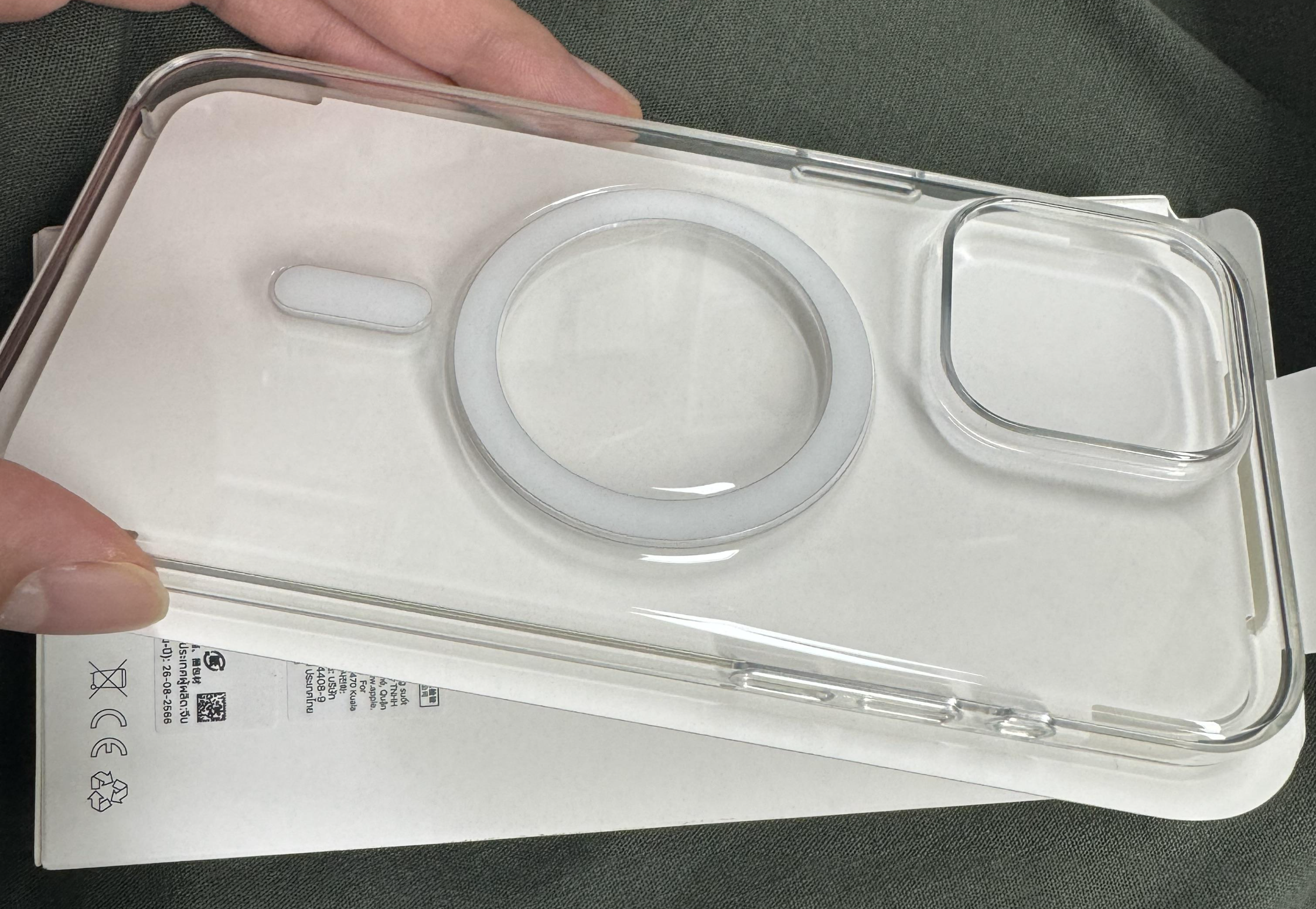 아이폰 정품 케이스 두께