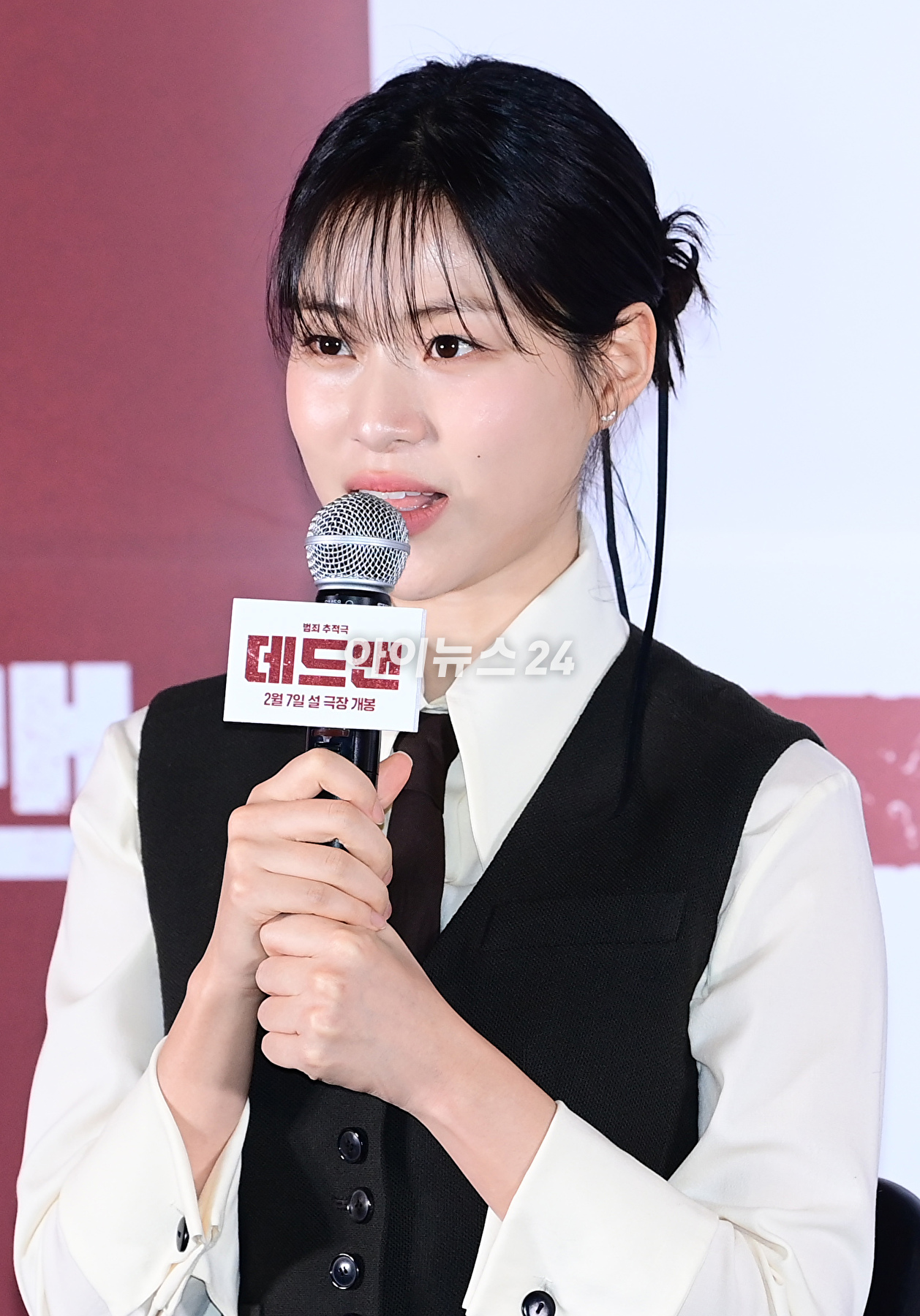 배우 이수경이 29일 오후 서울 강남구 삼성동 메가박스 코엑스에서 열린 영화 &#39;데드맨&#39;(감독 하준원) 언론시사회에 참석하고 있다. [사진=정소희 기자]