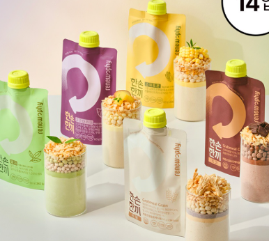 단백질 셰이크 제품 나열한 사진