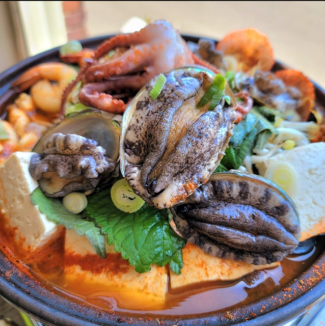 제주 성산 맛집 베스트 현지인추천 제주도여행 온평바다한그릇,독고집,성산바다풍경,전망좋은횟집&amp;흑돼지,몰마농그대와함께해물라면,성산타쿠마스시,꽃담수제버거,성산봄죽칼국수,성산고등어쌈밥김치찜,미향해장국