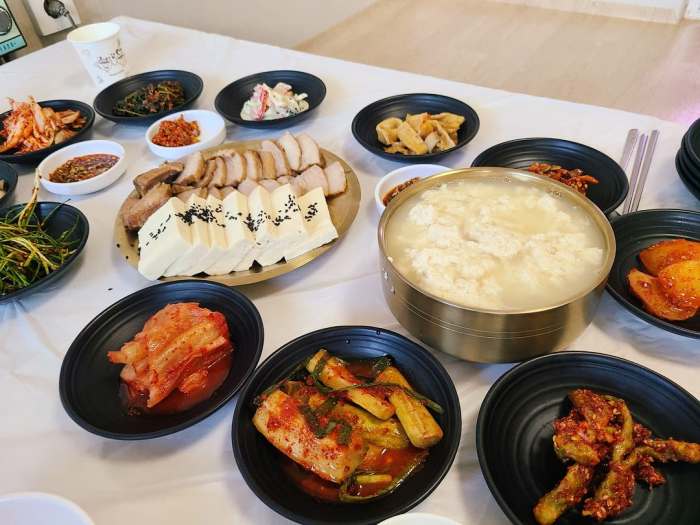 생방송오늘저녁 강원 고성 두부젓국 두부수육 해양심층수 바다를 품은 손 두부 맛집 추천