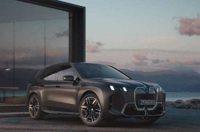 BMW iX M70 xDrive