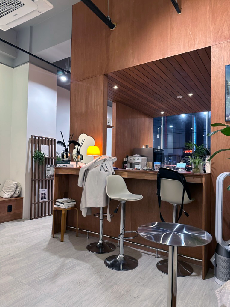 역곡 에스프레소바 까르디 바 자리