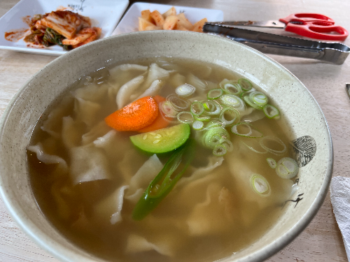 손수제비금마