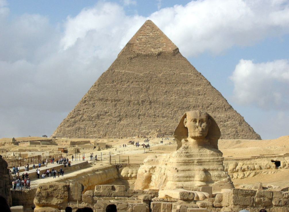 스핑크스와 카프레 피라미드 사진