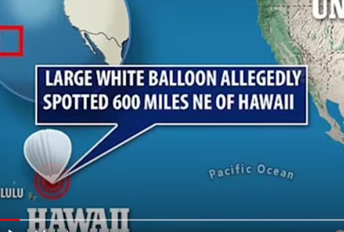하와이상공에 정체 모를 풍선이 나타났다
