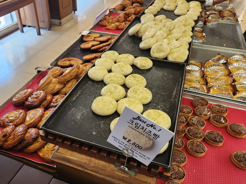 맘모스_베이커리