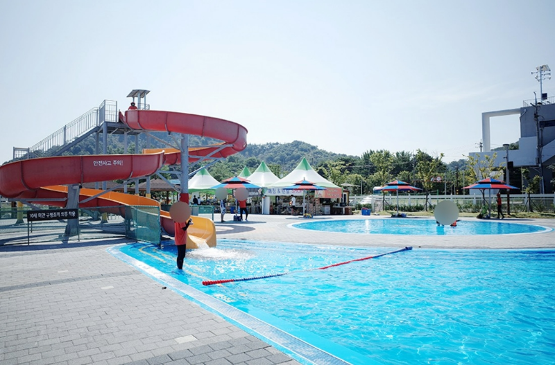소룡동 야외수영장 어린이 풀