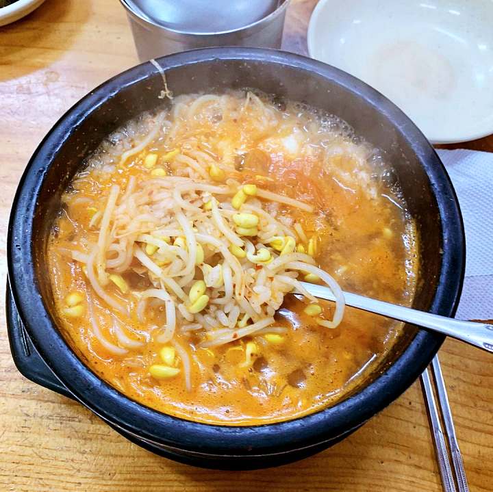 식객 허영만 백반기행 박은영 편 콩나물 해장국 24시간 영업 전주 콩나물 국밥 보쌈 관악 서울대입구 맛집 소개