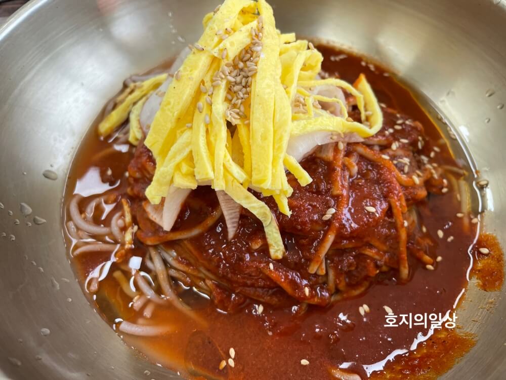 표선 맛집 메밀밭에 가시리 - 메밀 비빔면