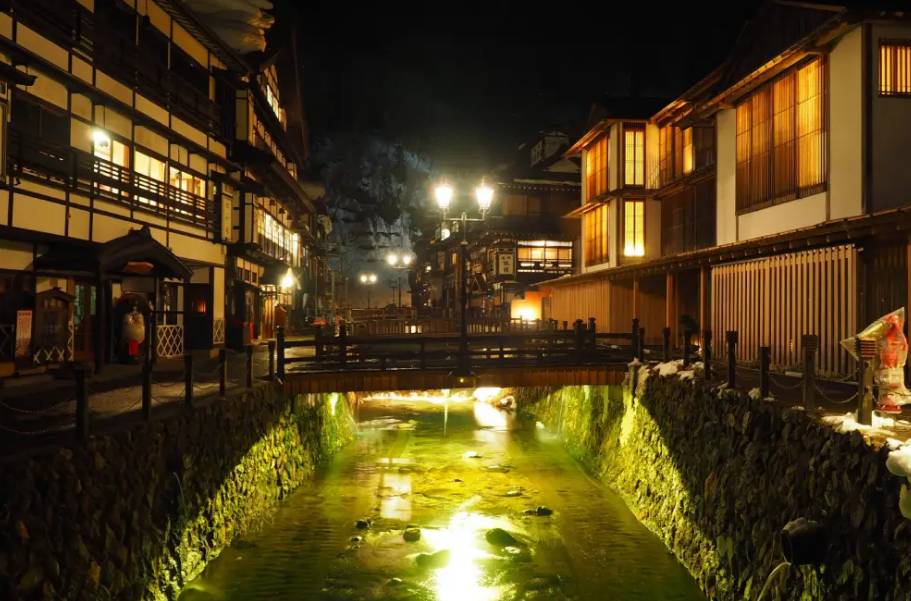 겨울 일본 가족여행지 추천 긴잔 온천