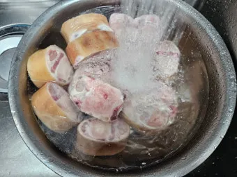 우족 맛있게 끓이는 법 황금레시피_13
