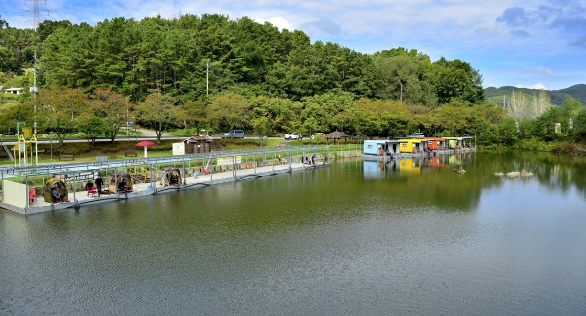 금광호수-낚시하는모습