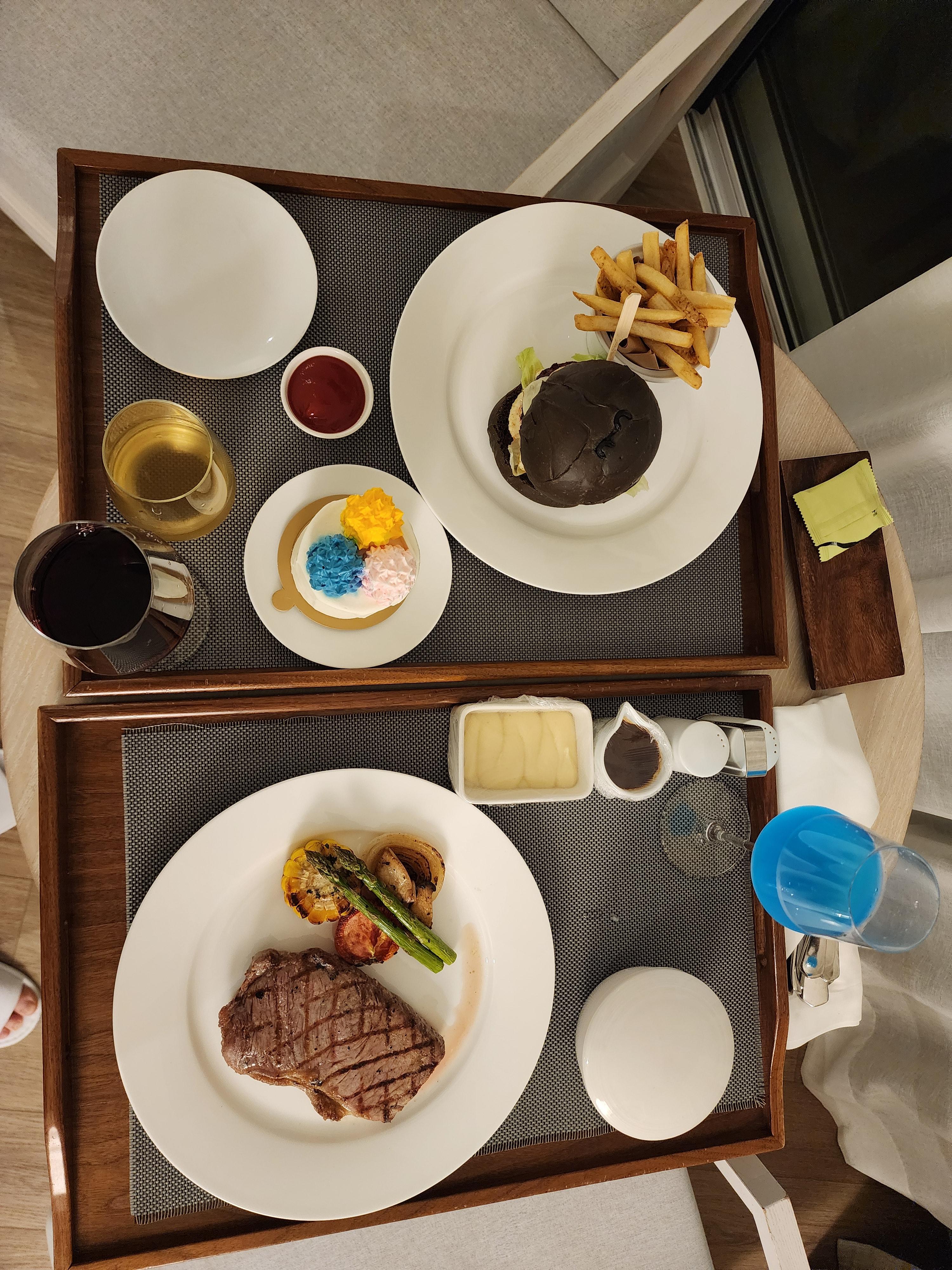 룸서비스가 이 정도 퀄리티라고? 그랜드 조선 제주 '인룸다이닝' 추천 메뉴 3가지