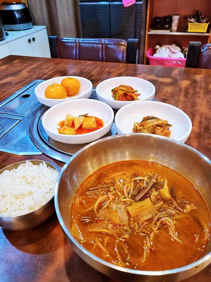 대전 식당 육개장 5천원 가격파괴와이 맛집 추천