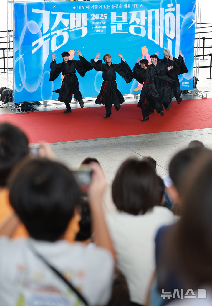 국중방 분장대회 역사