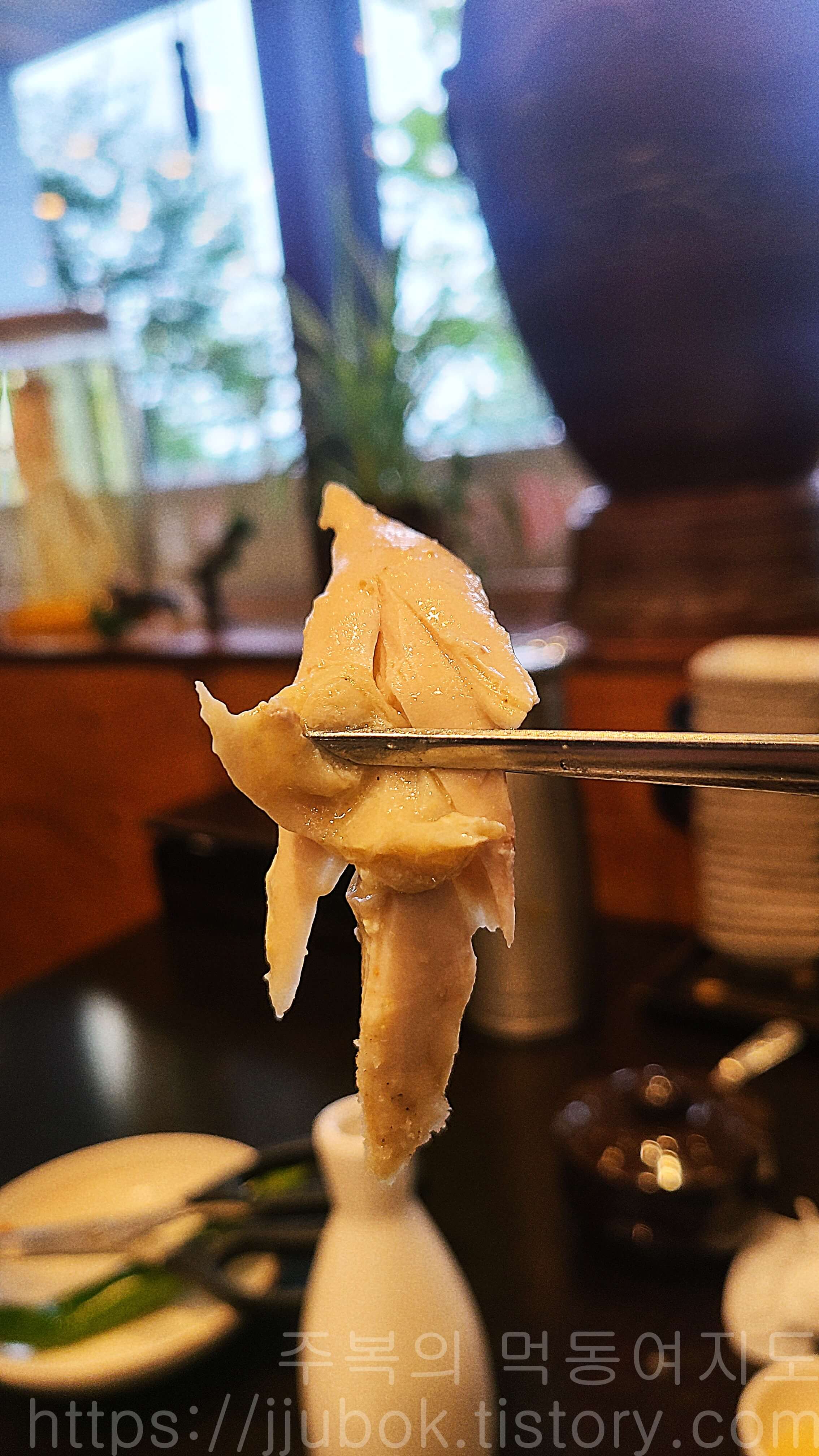 경복궁삼계탕-들깨-삼계탕-닭고기-맛