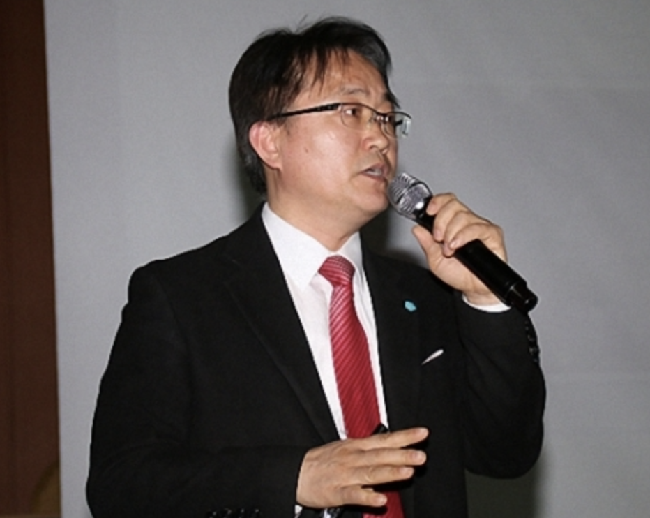 최홍재 논란
