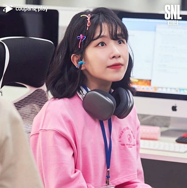 배우-윤가이