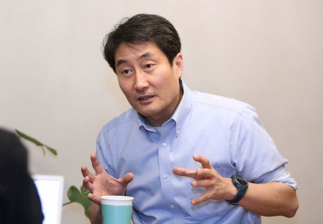 홍사훈 겸손은 힘들어 노영희