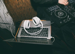 삼성전자, 하만 통해 명품 오디오 빅딜 체결 글로벌 음향 시장 재편