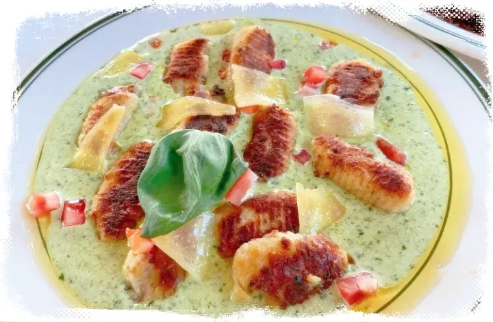 생방송오늘저녁 양양 죽도해수욕장 인구해변 카페 추천 메밀크림라떼 메밀뇨끼 브런치 맛있는 곳