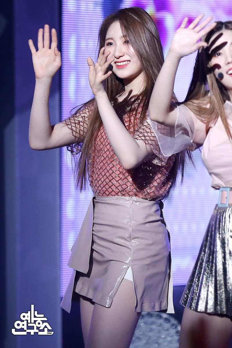 아이즈원 프로듀스48 이채연 사진모음
