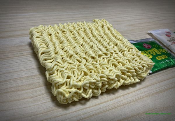 오뚜기 참깨라면 라면 2022년 7월 면