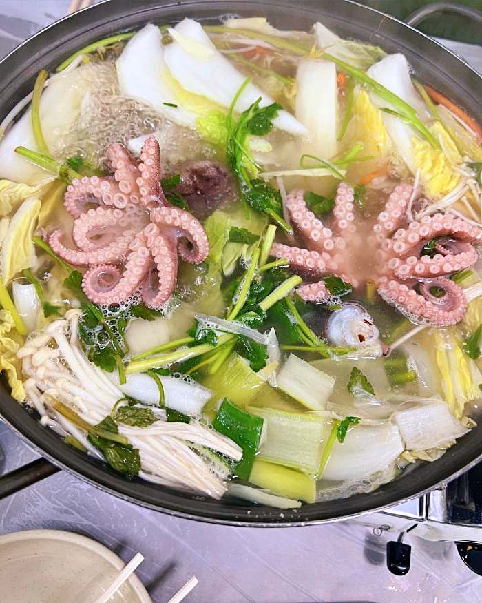 식객 허영만 백반기행 장한평 장안동 복어 바지락 육수 주꾸미 샤부샤부 맛집