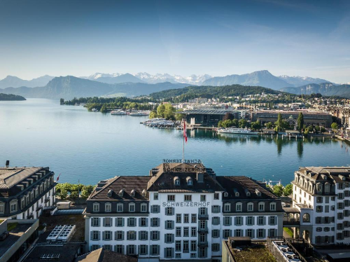 슈바이처호프 호텔 루체른 (Hotel Schweizerhof Luzern)