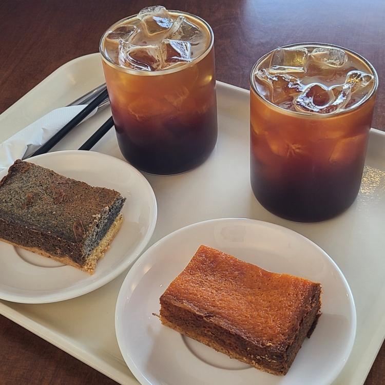 도심 속 호수길 의왕에서 맛보는 블루베리 밀크, 피치 복숭아 파인애플 에이드, 버터바 디저트 카페 맛집 추천 생방송투데이 리얼맛집 오늘방송 떴다 동네방네