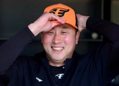 최원호 감독 프로필 나이 고향 학력 경력 연봉