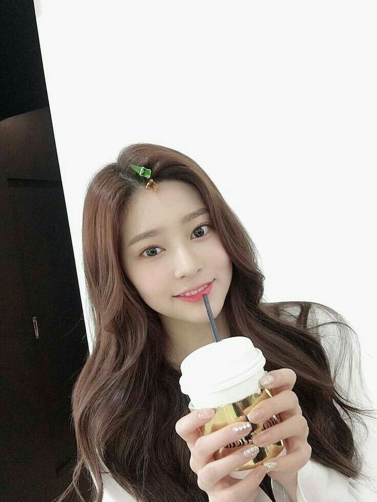 아이즈원 김민주 최애사진 아이즈원 김민주 최애사진