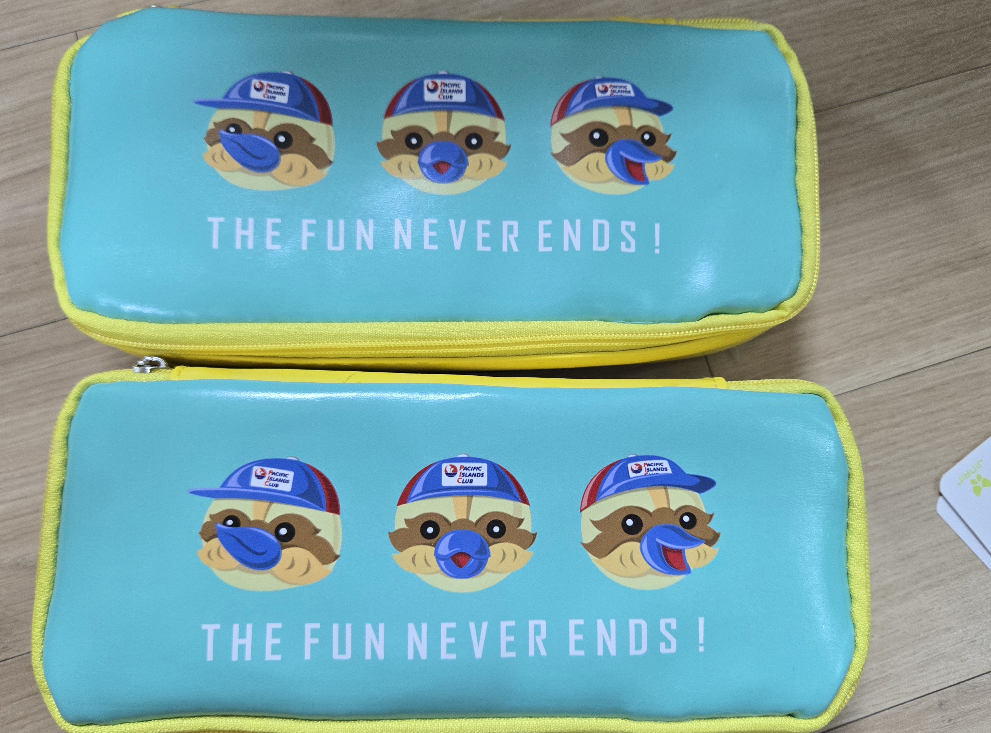 괌 pic 리조트 렛츠스픽잉글리시 선물 필통